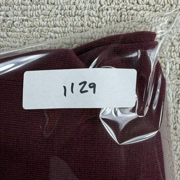 Brooks Brothers Extra Fine Merino Wool V-Neck Sweater Maroon Men’s Size XL - Picture 8 of 8